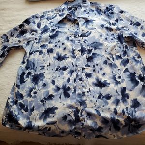 Chaps 3/4 sleeve blue flowered print shirt